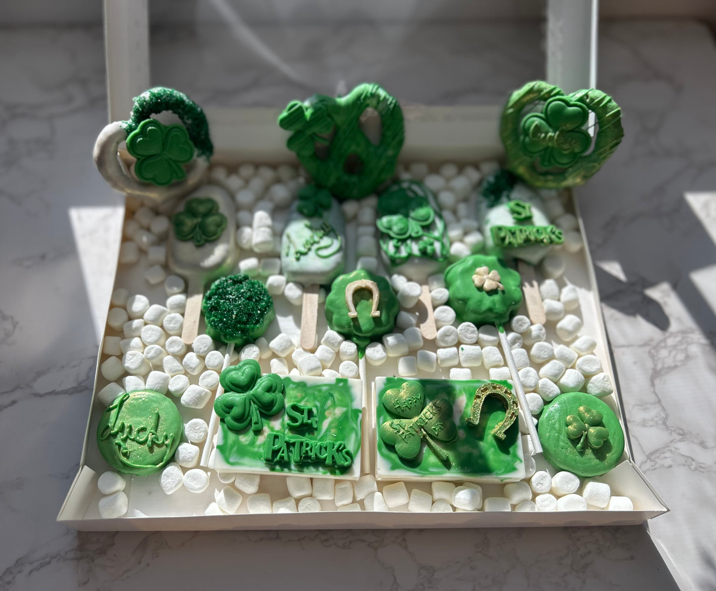 Holiday Theme Medium Party Pack (St. Patrick's Day)